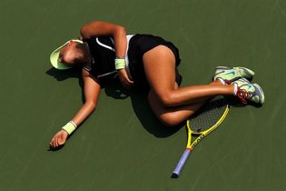 [фото] Белорусская теннисистка потеряла сознание во время игры