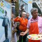 Футболісти ФК "Шахтар" намалювали емблему Донецька_8
