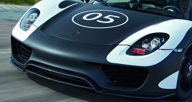 Porsche 918 Spyder Plug-in Hybrid_2