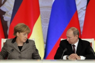 Путін, Меркель