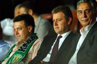 Тягнибок: "Карпати" покарають османів у Львові