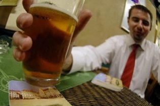 Британцы написали компьютерную программу для лечения алкоголиков