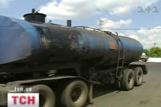 СБУ раскрыла схему кражи нефти и арестовала виновных