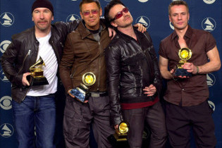 U2 прийняли до Зали слави Playboy