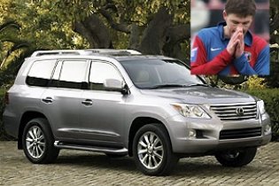 У Максима Шацких украли "Лексус" за 120 тысяч долларов