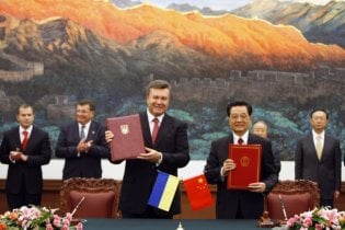 Китай пообіцяв не застосовувати ядерну зброю проти України