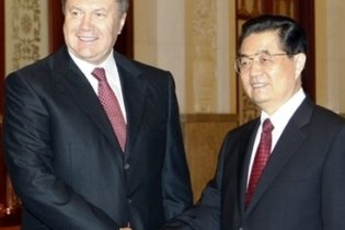 Янукович: Україна завжди дотримувалася політики одного Китаю
