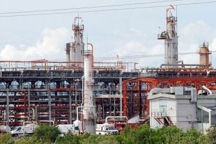 На нафтопереробному заводі у Ізраїлі стався витік газу, загинули двоє людей