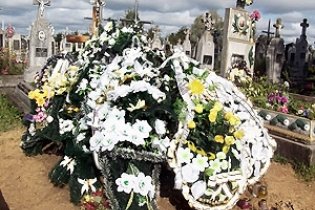 На Львівщині 25-річна породілля померла через недбалість медиків