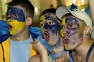 Эксперты: украинская молодежь готова обменять свободу и совесть на масло