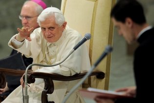 Папа Римський заявив, що голод і злидні у світі є наслідками егоїзму