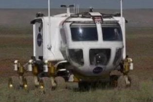 NASA провело в Аризоне тест-драйв марсоходов
