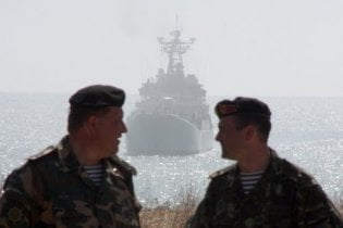 Новая военная доктрина Украины расширила перечень "внутренних угроз"