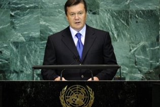 Украинская диаспора не захотела встречаться с Януковичем