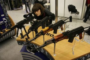 США пытались помешать России продавать оружие в Венесуэлу