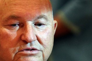 Лужков вийшов із "Єдиної Росії"