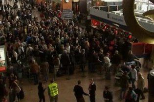 В Іспанії через загальний страйк почали скасовувати авіарейси