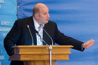Бродский издевается над упрощенцами - в его магазинах нет кассовых аппаратов