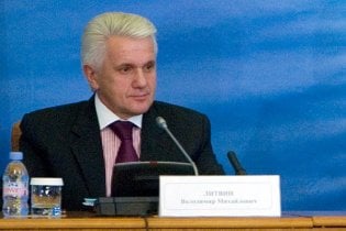 Литвин сподівається досидіти у Раді до 2012 року