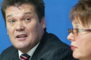 СБУ ворвалась в офис соратника Тимошенко