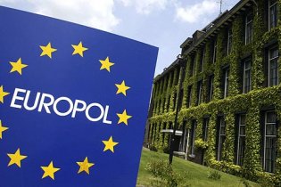 Європол: терористи активно готують напади в Європі