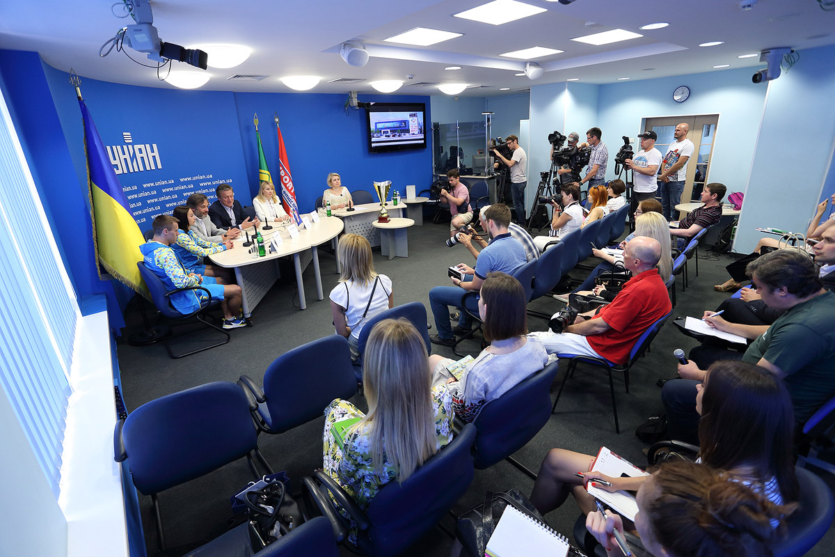 Збірна України по стрибках в воду_04